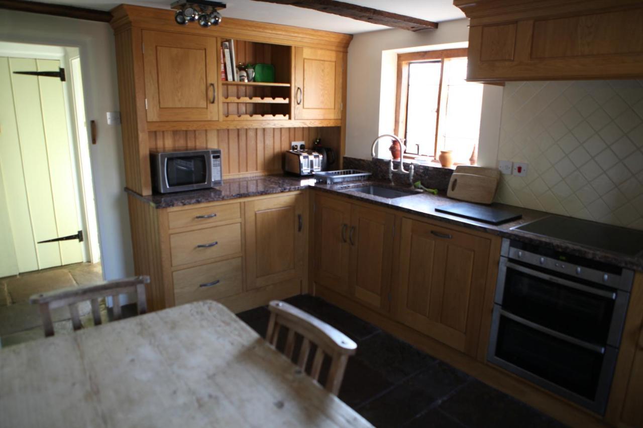 Medieval Cottage In Rural Monmouthshire. Raglan Екстер'єр фото